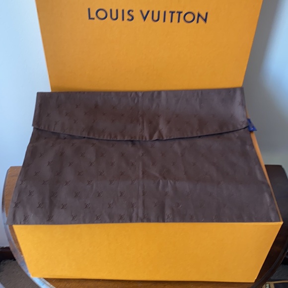 Authentic Louis Vuitton Dust bag  Rare Vintage - Picture 2 of 10